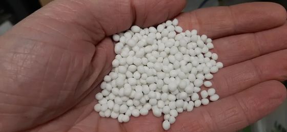 Eco Friendly TPE Granules For Wheel Thermoplastic Elastomer Hardness 60 - 80A